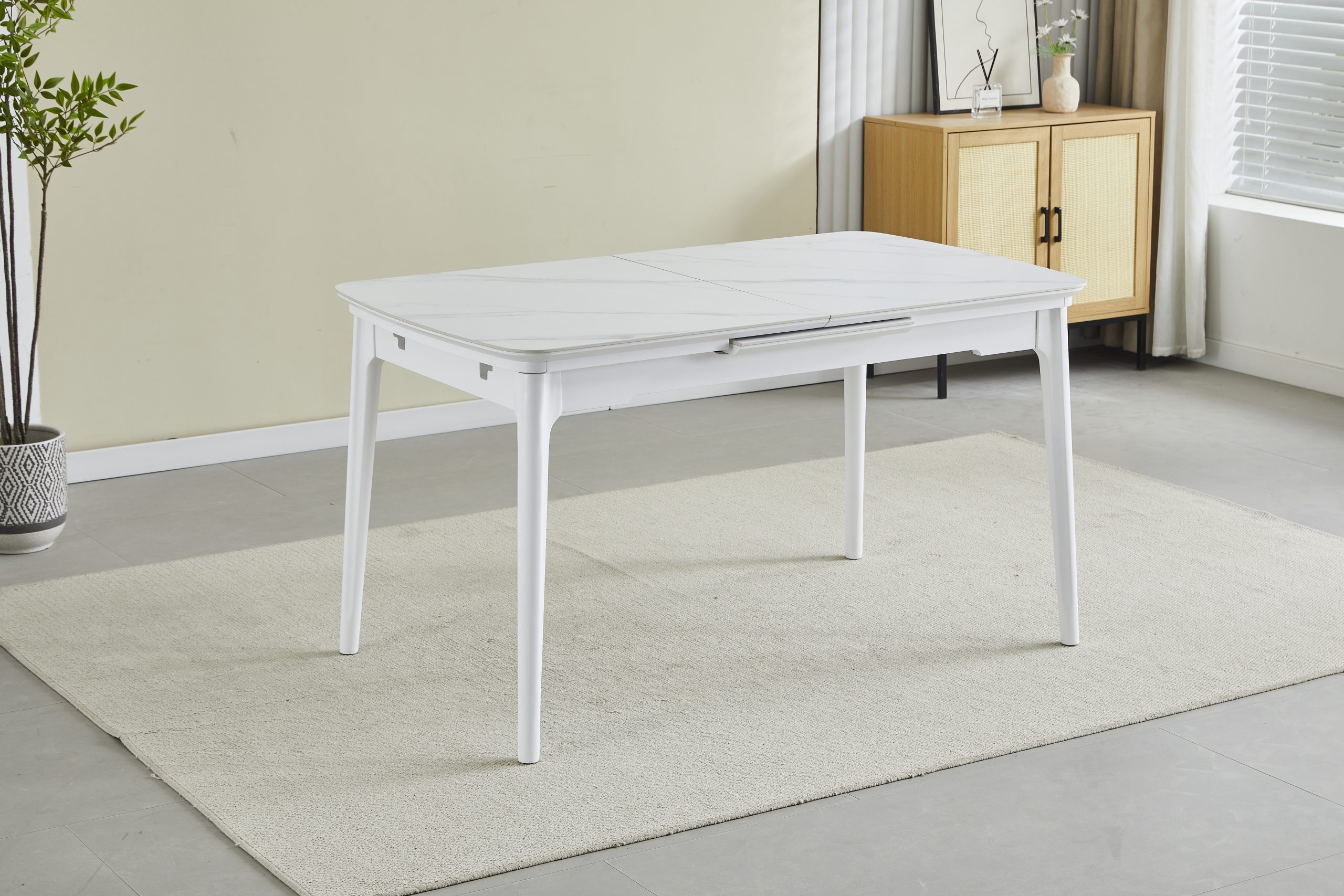 Askold White 120_4